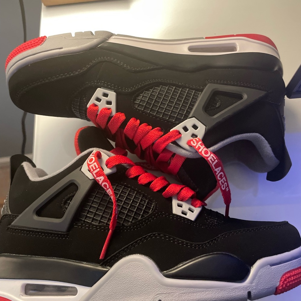 Jordan 4 Retro “Bred” 2019